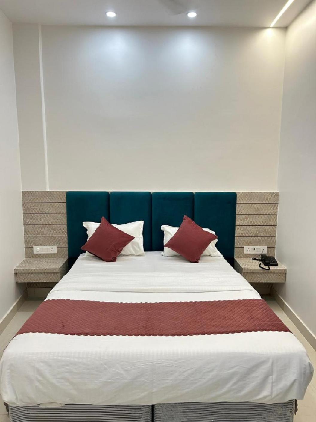 Hotel Satsang Grand 바라나시 외부 사진